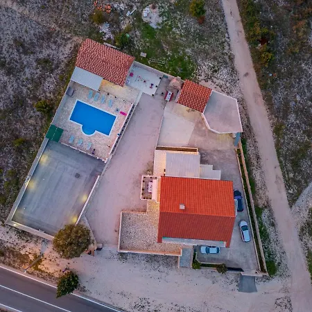 Вилла Fenix Zadarvillas Donje Biljane