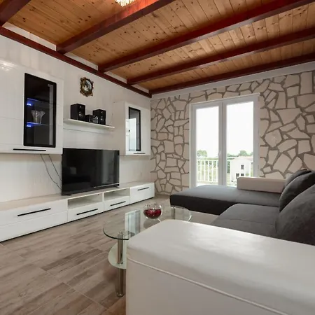 Fenix Zadarvillas * Donje Biljane