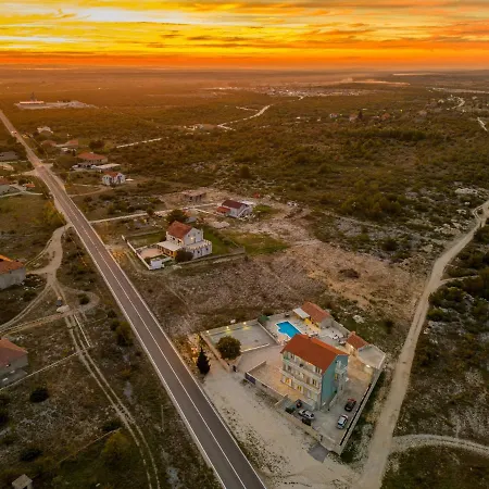 Fenix Zadarvillas *