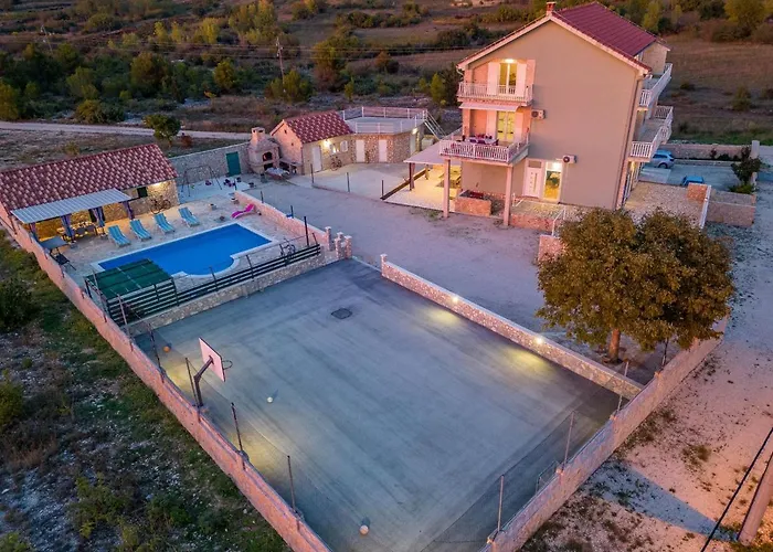 Fenix Zadarvillas *