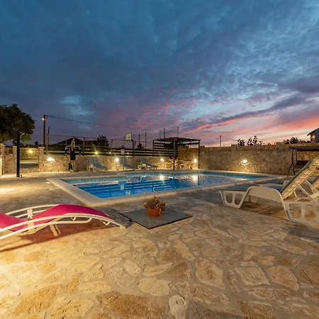 Villa Fenix Zadarvillas Donje Biljane