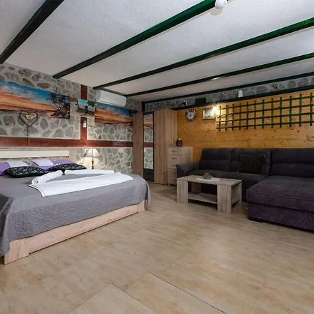 Fenix Zadarvillas * Donje Biljane