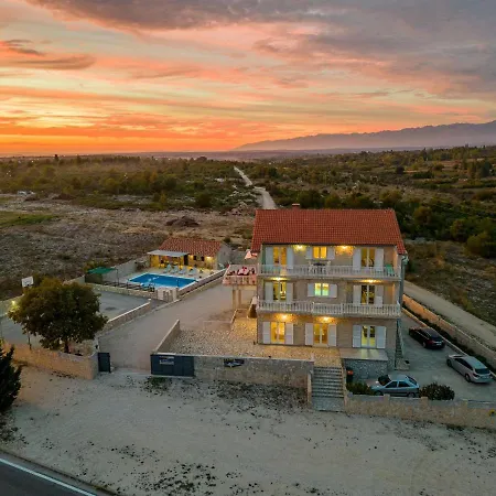 Fenix Zadarvillas