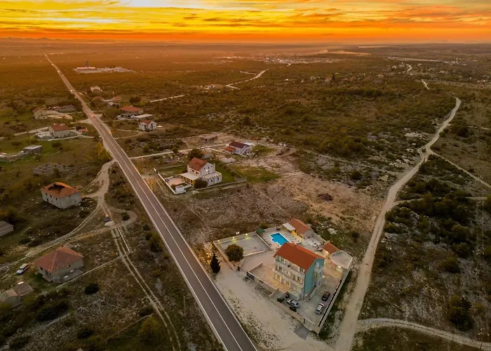 Fenix Zadarvillas *